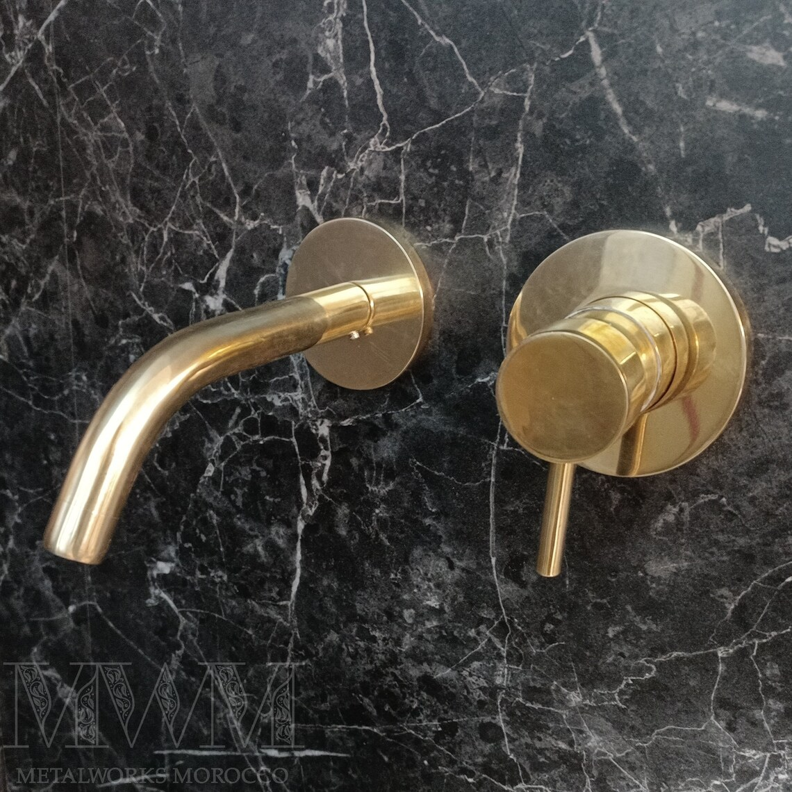 Polished Brass Bathroom Faucet Single Handle Wall Mount