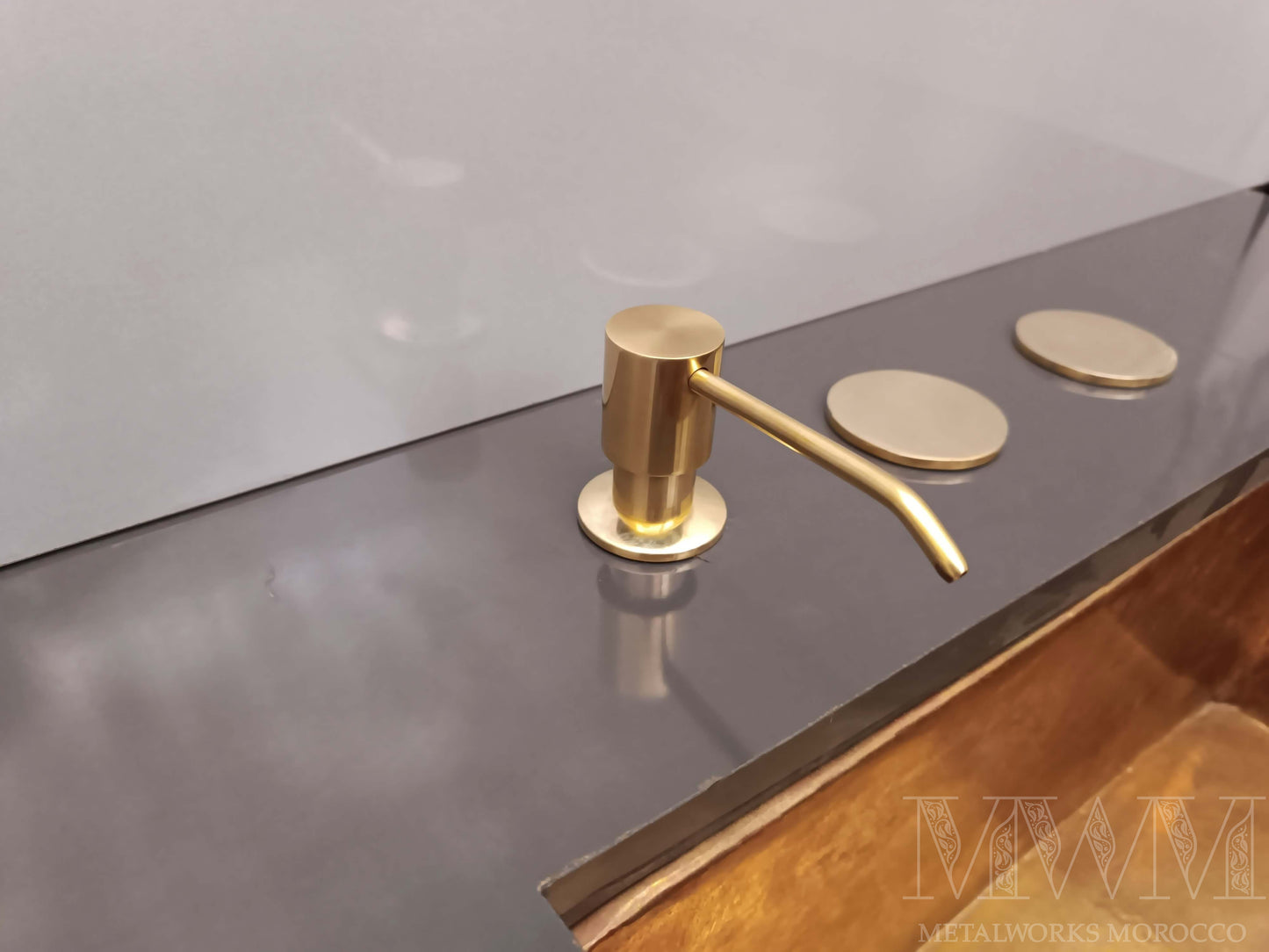 Polished Brass Countertop Soap Dispenser Built-In