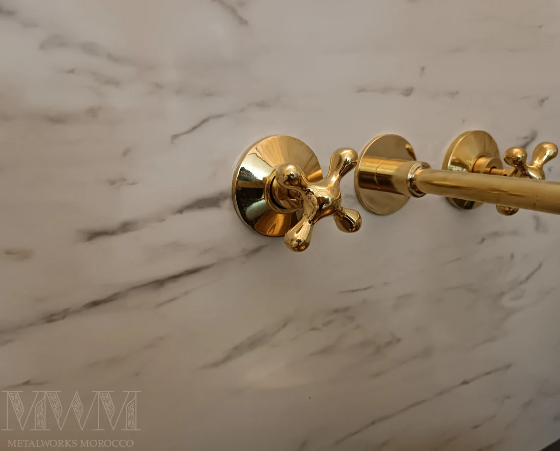 Unlacquered Brass Tub Filler Wall Mounted Bathroom Faucet